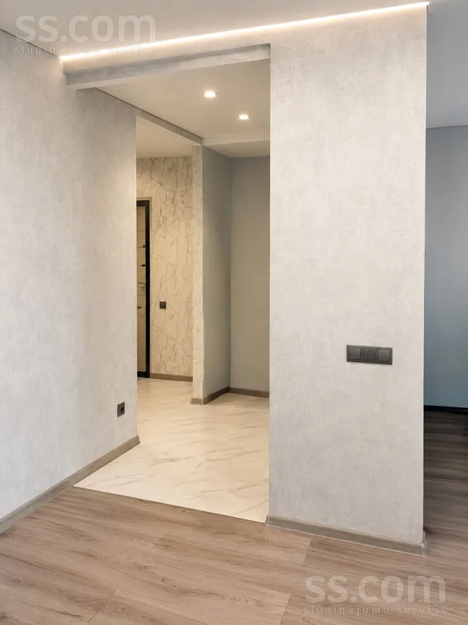 Ingresso - Modern Apartment with Loft in Daugavpils