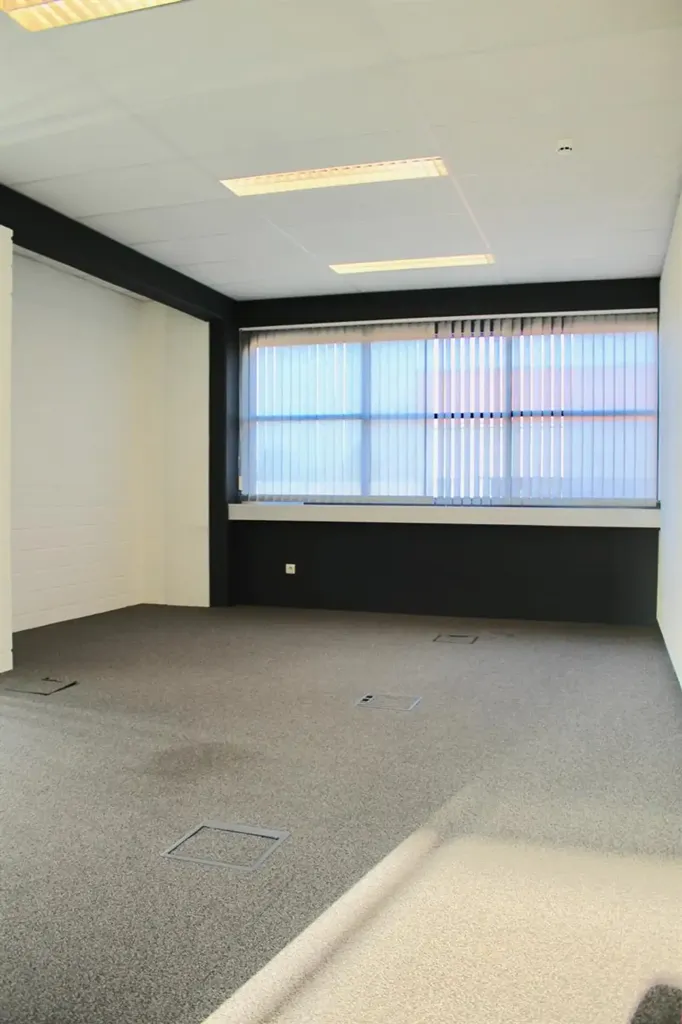 Bureau - Bureau Central à Aalst avec Accès Facile