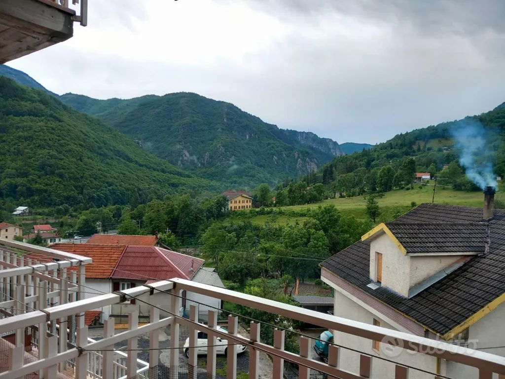 Rõdu - Bright Studio with Balcony in Ormea