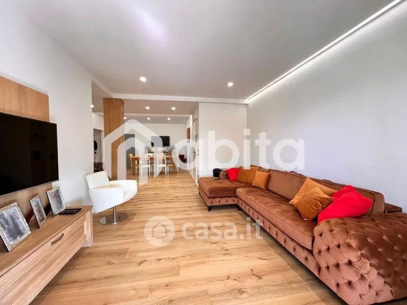 Soggiorno - Fully Rented Apartment with Balcony in Montevarchi