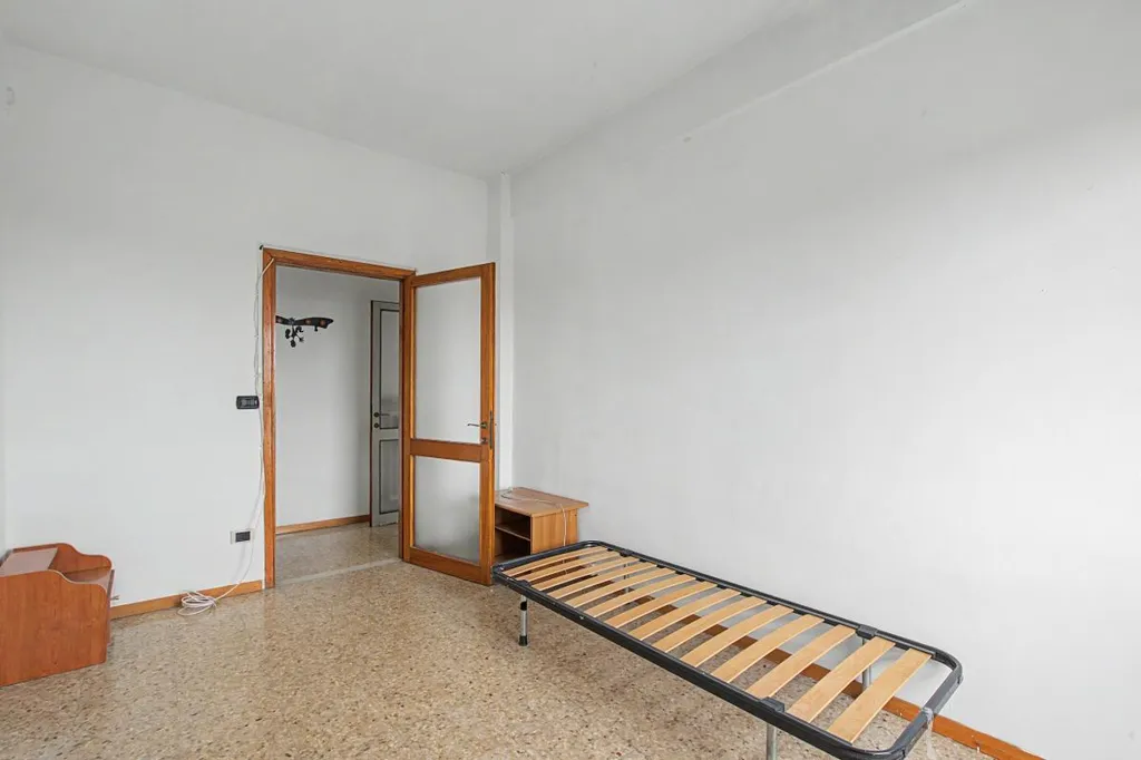 Chambres - Central Parma Apartment with Balcony