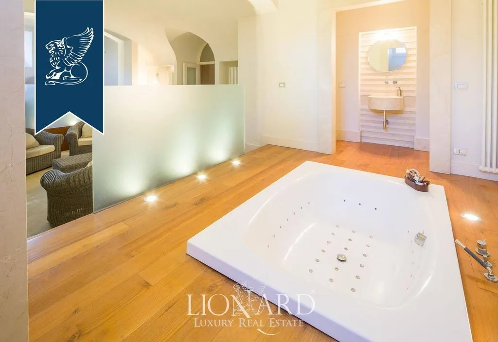 Vannitoad - Refurbished Luxury Villa with Park in Lucca