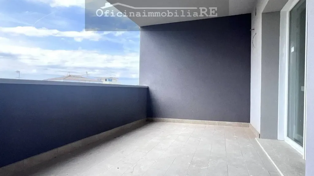 Balcon - Modern Penthouse with Terrace in Piove di Sacco