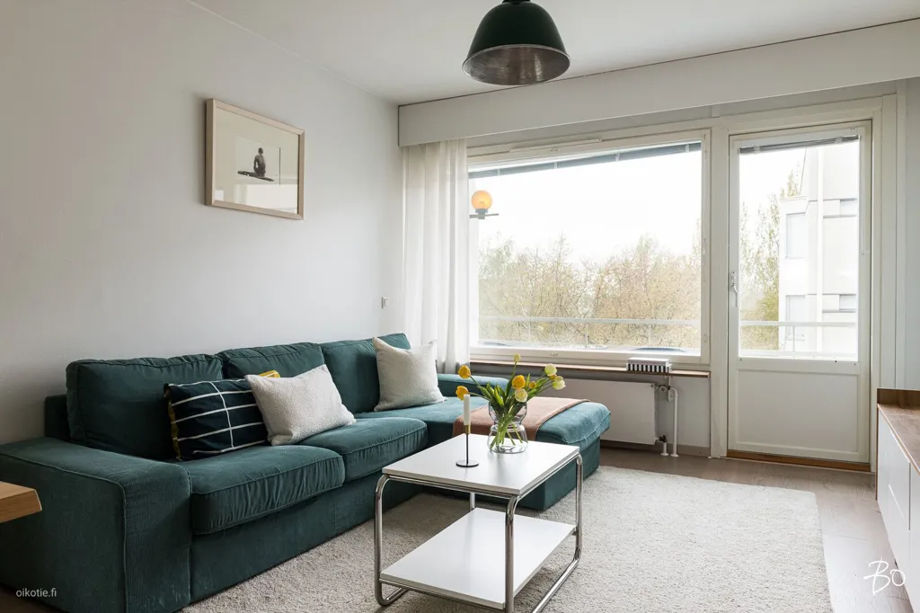 Séjour - End-Unit Apartment with Balcony in Armonkallio, Tampere