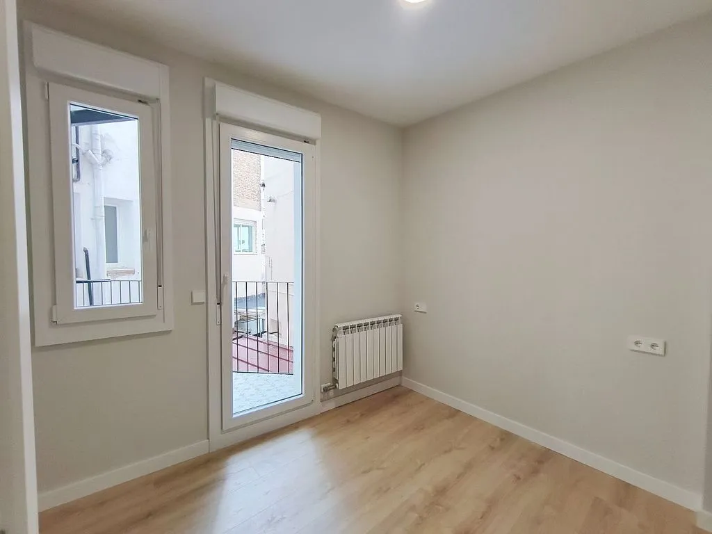 Stanze - Modernised Apartment with Balcony in Logroño