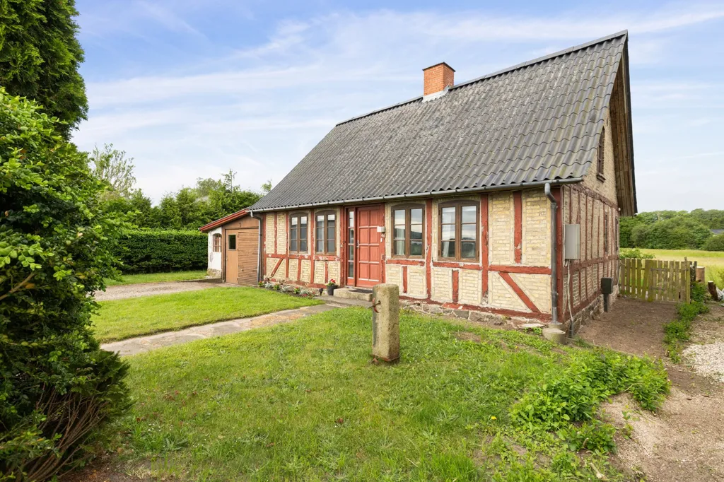 Extérieur - Historic Villa with Garden in Brobyværk