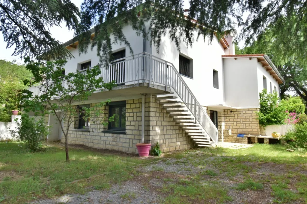 Exterior - Renovated House with Pool in Château Arnaux