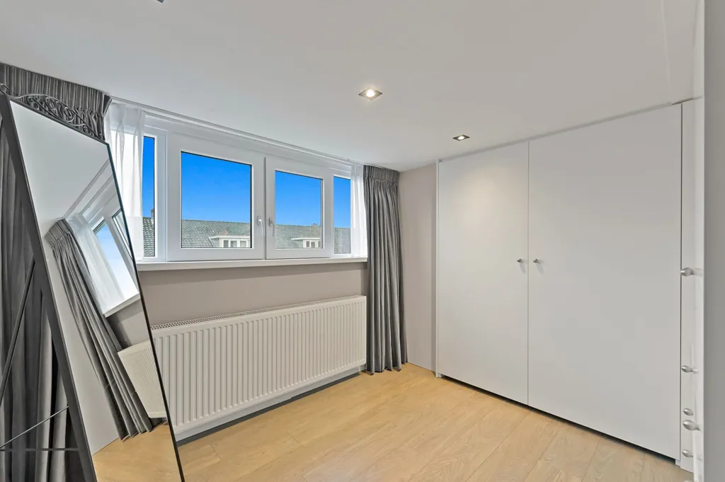Pièces - Renovated Apartment with Balcony in Blijdorp