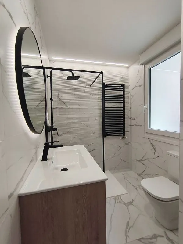 Bagni - Modernised Apartment with Balcony in Logroño