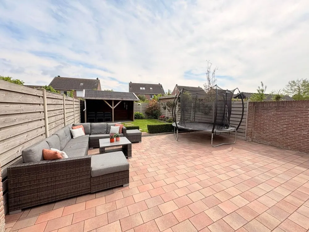 Terrasse - Spacious House with Garden in 's-Gravenpolder