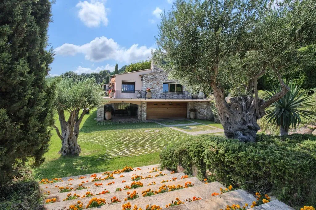 Exterior - Mediterranean House with Sea Views in Begur