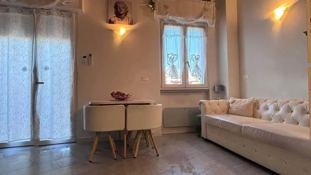 Elutuba - Studio with Pool in Sirmione