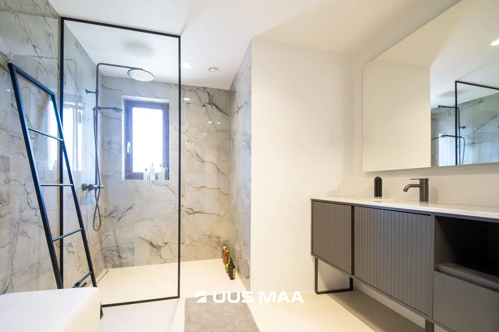 Salles de bain - Modern Apartment with Sea View in Kuressaare