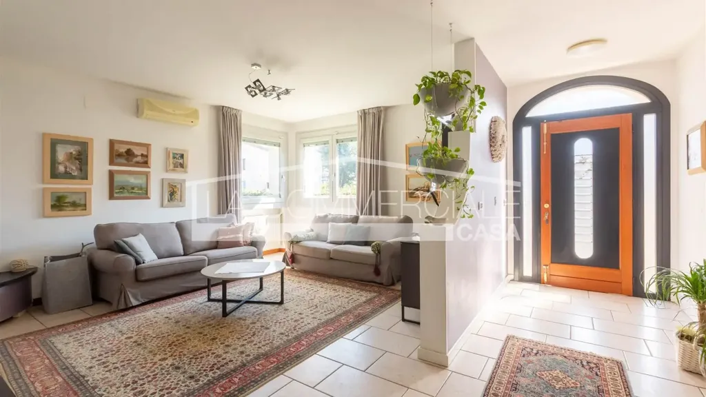 Séjour - Detached House with Garden near Treviso Centre