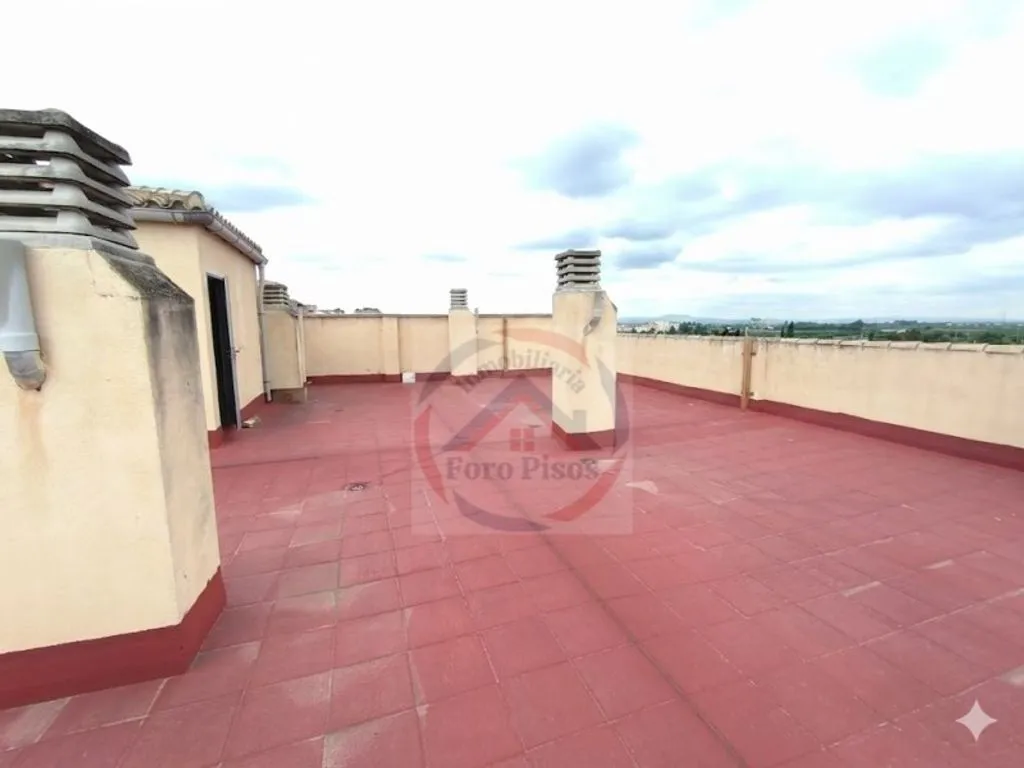 Operational Elderly Care Villa near Xàtiva