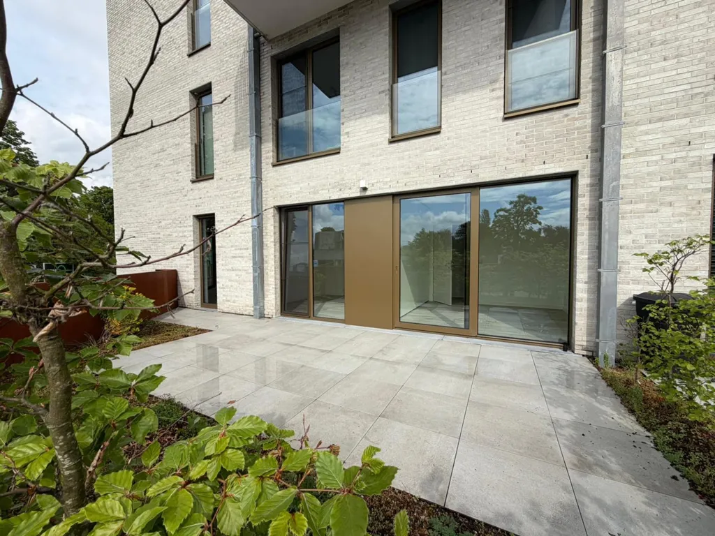Aed - Flat with Two Terraces in Central Kontich