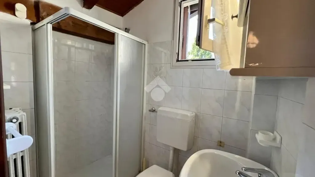 Vannitoad - Villa with Dependence in Bizzozzero, Varese