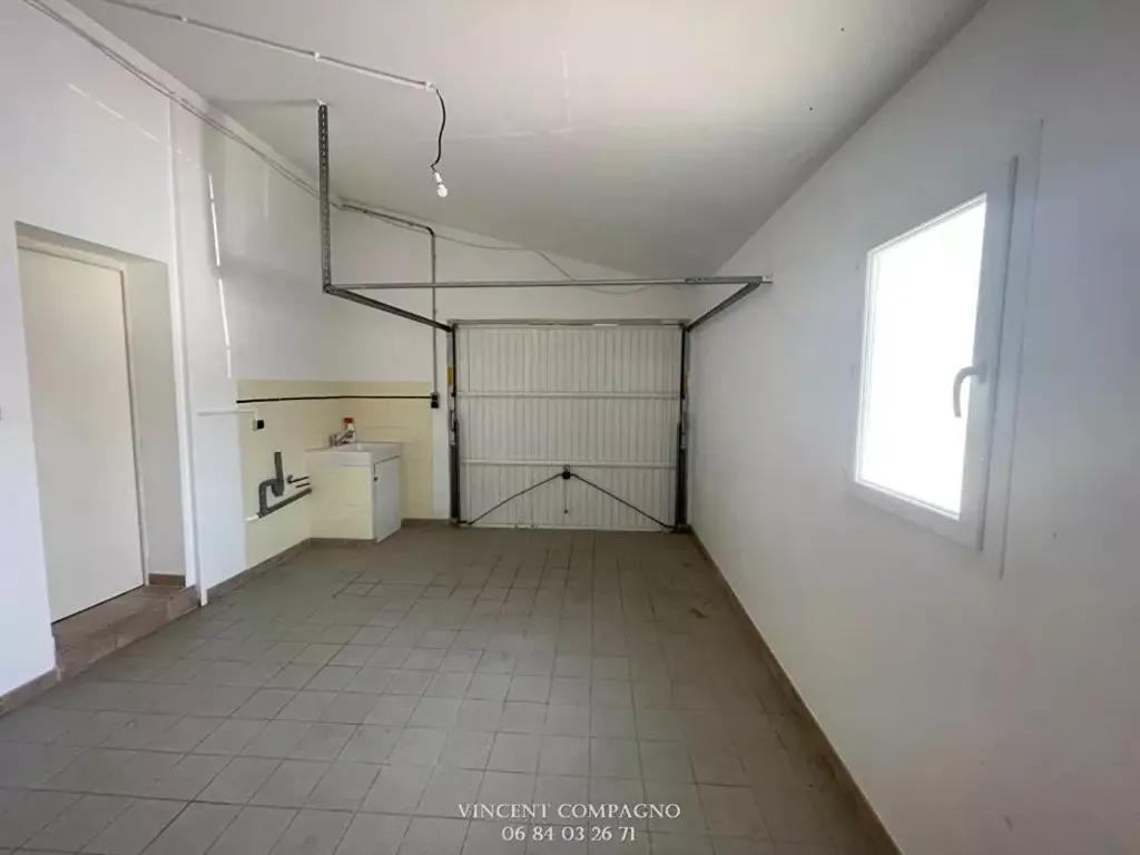 Garaaž - Modular House with Panoramic View in Valensole