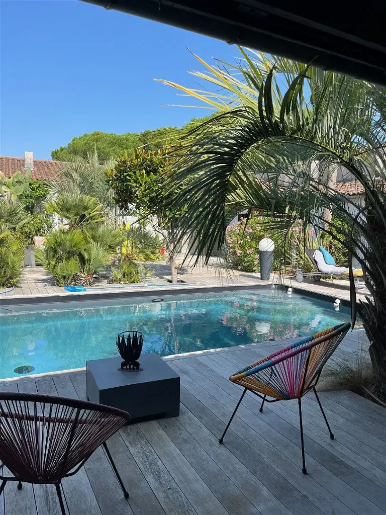 Maison 14 pièces à La Flotte