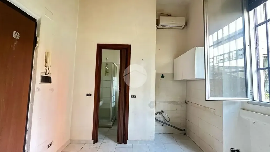 hallway_entrance