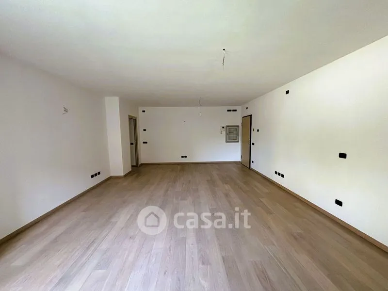 Soggiorno - Triplex with Garden in Morbegno Centre