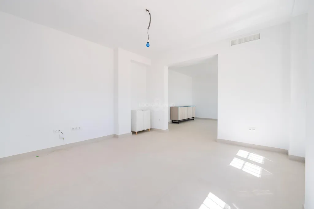 Pièces - Independent Chalet with Pool in Almería Centre