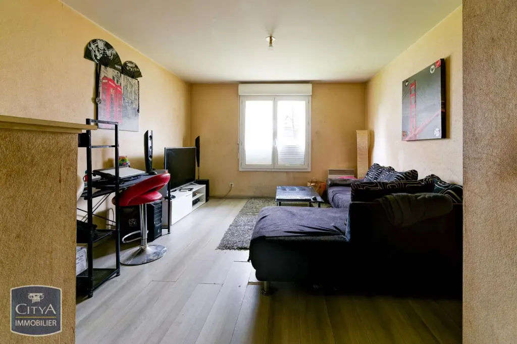 Soggiorno - Two-Bedroom Flat in Épernay