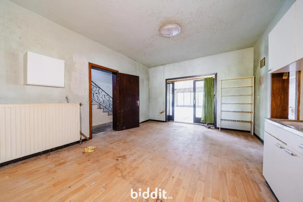 Toad - Renovable Building with Garden in Amblève