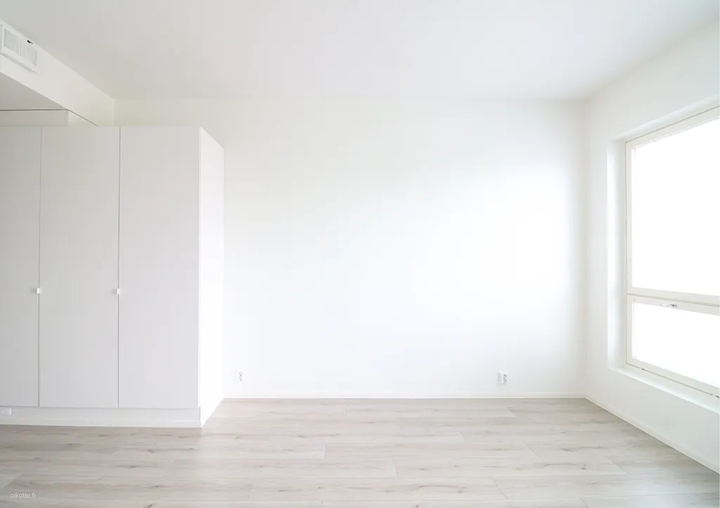 Pièces - Spacious One-Bedroom Flat with Balcony in Leppävaara