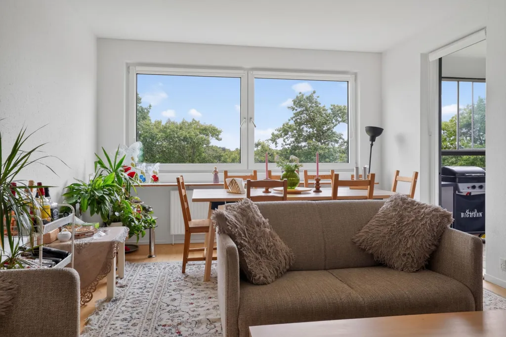 Elutuba - 3-Room Apartment with Garden View in Blåbærhaven