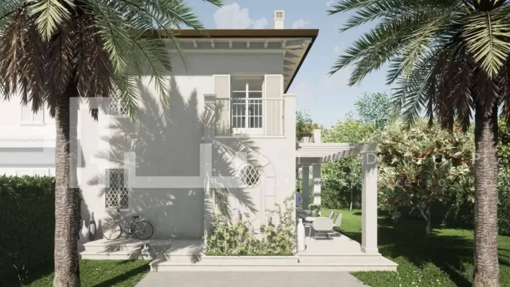 Duplex Villa with Garden in Forte Dei Marmi