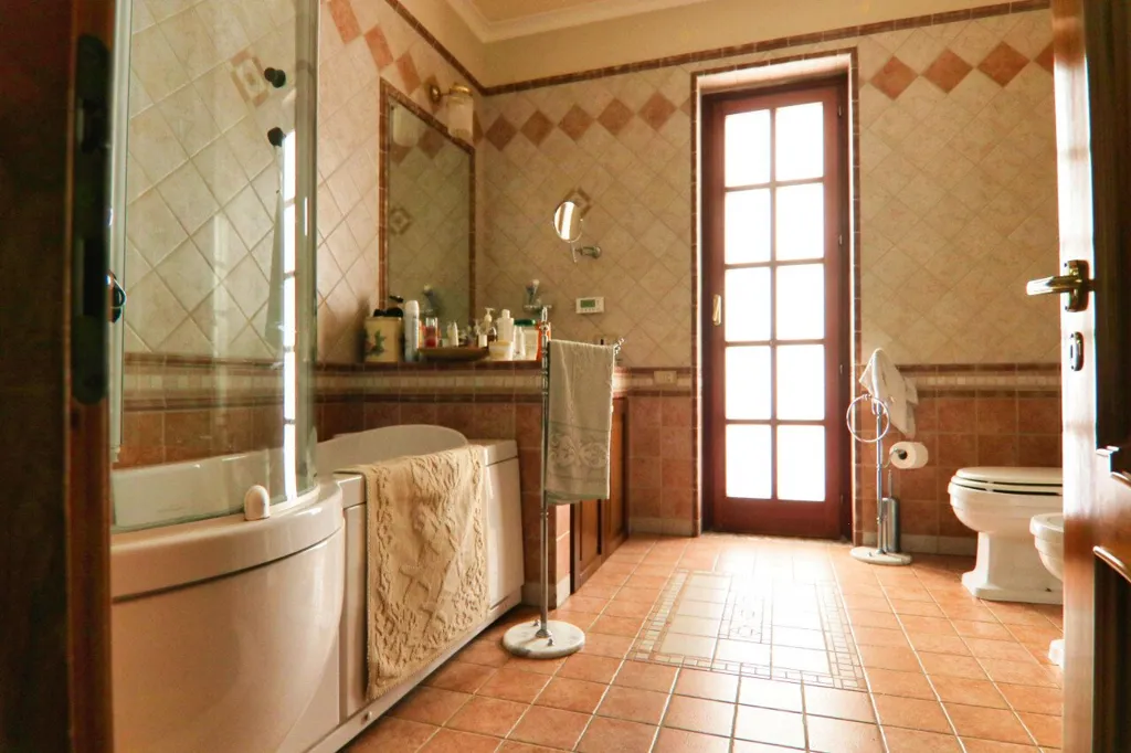 Vannitoad - Hilltop Villa with Panoramic Views in Eboli