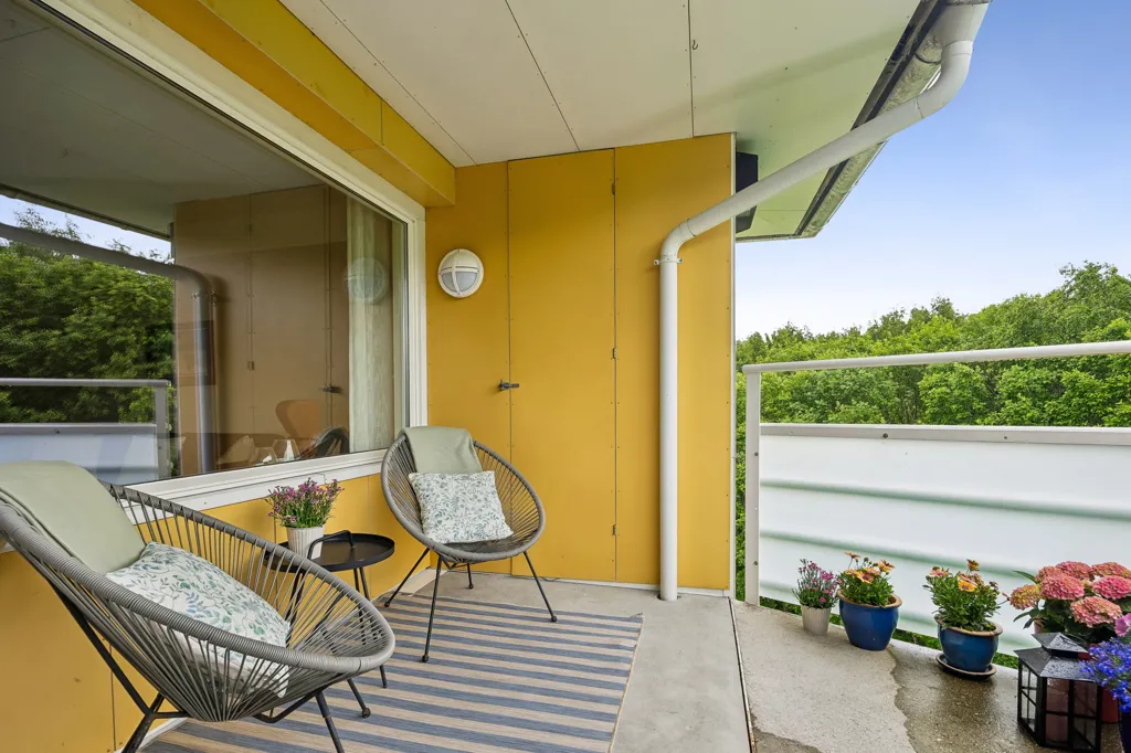 Balcone - 2-Bed Apartment with Balcony in Oslo