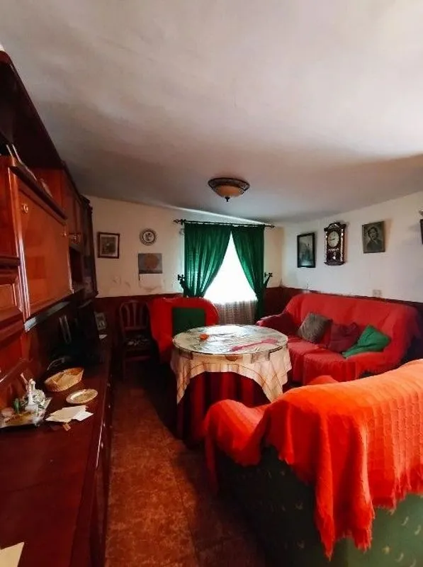 Séjour - Chalet to Renovate in Camarena