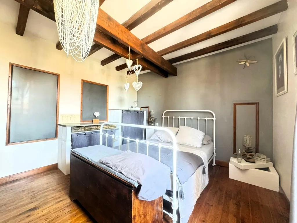 Camere da letto - Charming House with Pool in Lavernose-Lacasse