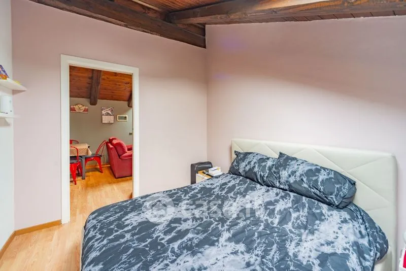 Chambres - Fully Furnished Flat with Balcony in Caraglio