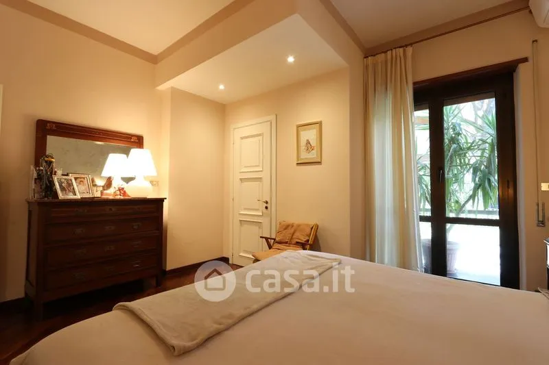 Chambres - Restored Apartment with Garden in Genoa