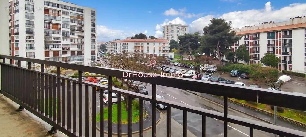 5-toaline korter asukohas Perpignan