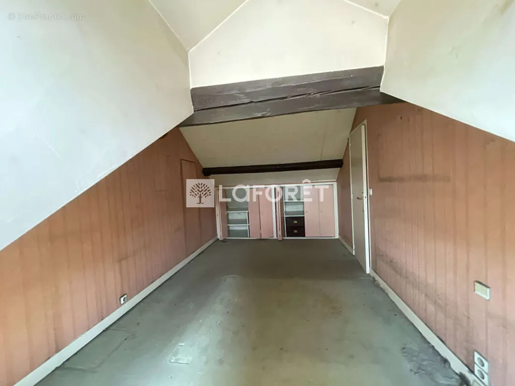 Stanze - Duplex with Charm in Conflans Centre