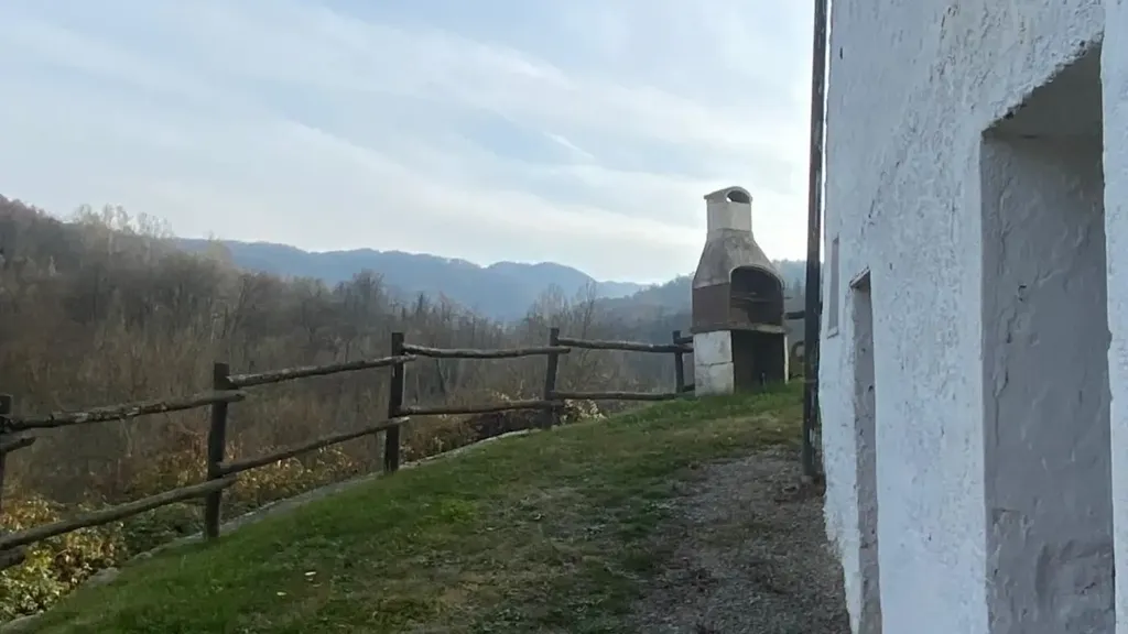 Terrasse - Rustic House with Workshop in Ponzone