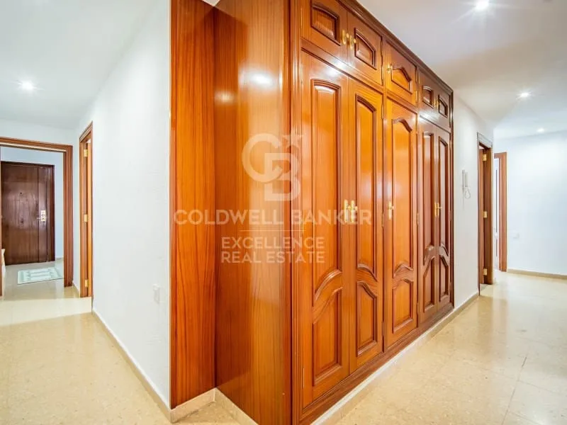 hallway_entrance