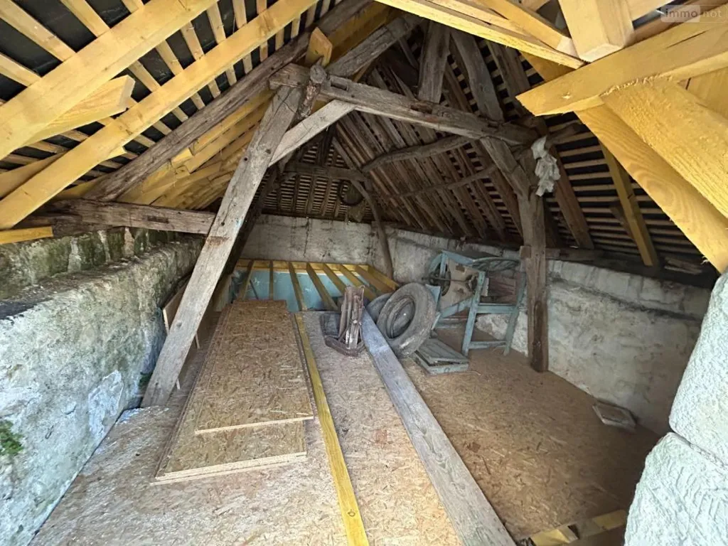Pièces - Ensemble Immobilier à Rénover avec Jardin à Rivarennes
