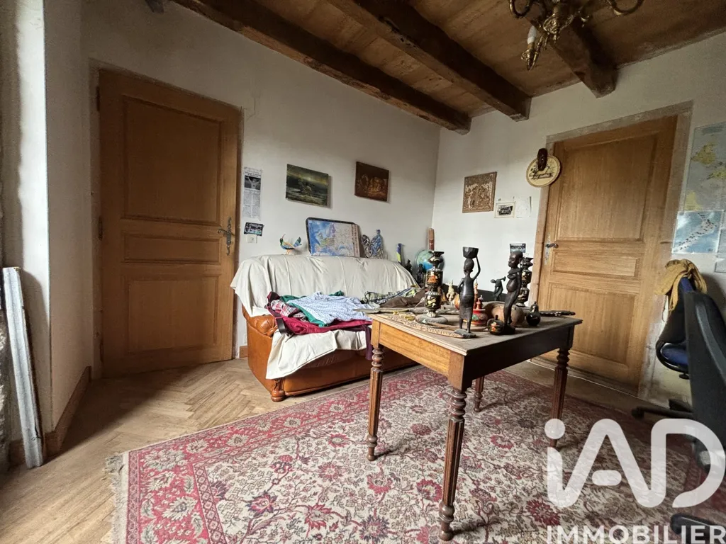 Séjour - Maison Traditionnelle avec Jardin à Marmanhac
