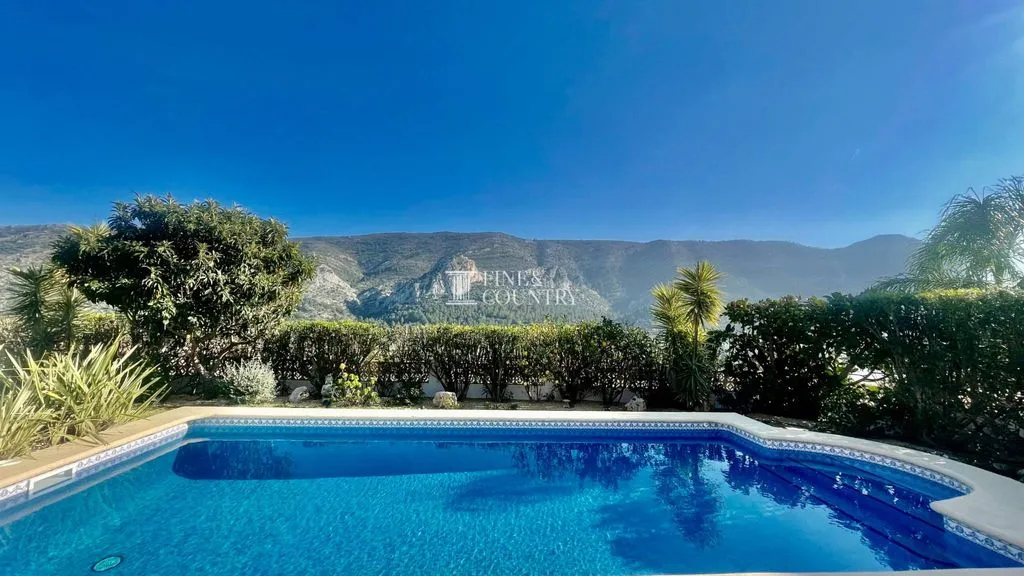 Bassein - Modern Villa with Panoramic Views in Pedreguer