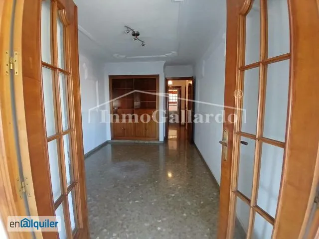 Entrée - Spacious Apartment with Terrace near Málaga Beach