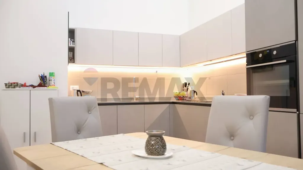 Cuisine - Newly Built Apartment with Mountain View in San Michele all'Adige