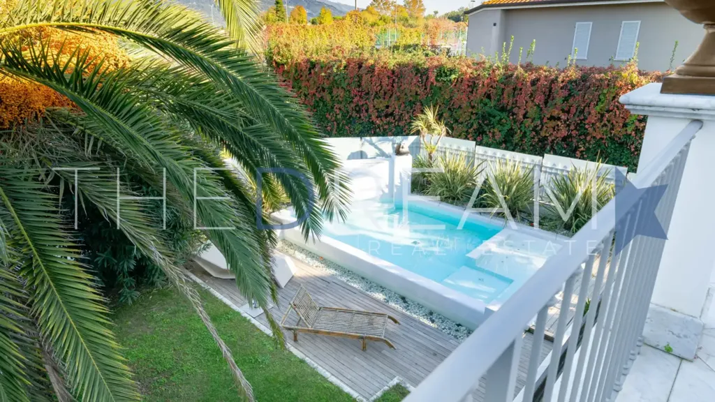 Bassein - Spacious Villa in Forte Dei Marmi