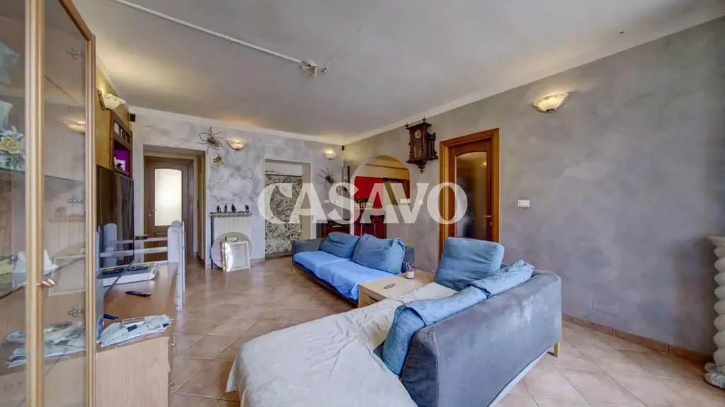 Séjour - Spacious Apartment with Balcony in Turin