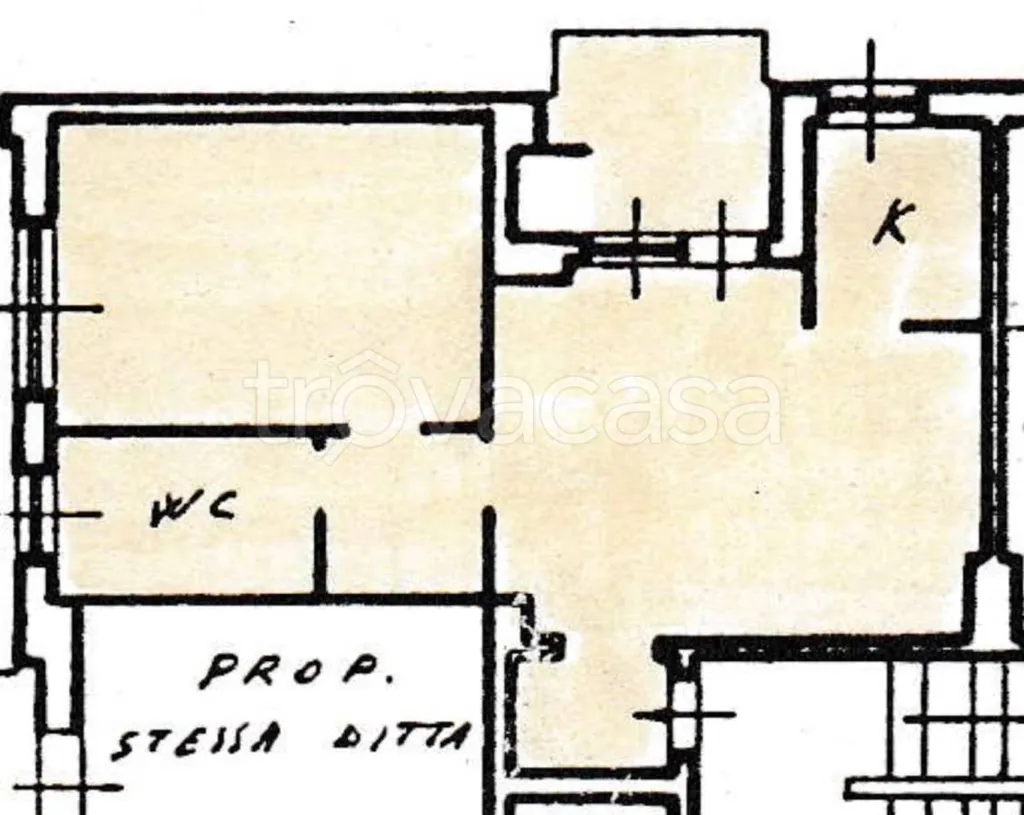 Plaan - Three-bedroom Apartment with Balcony in Oulx