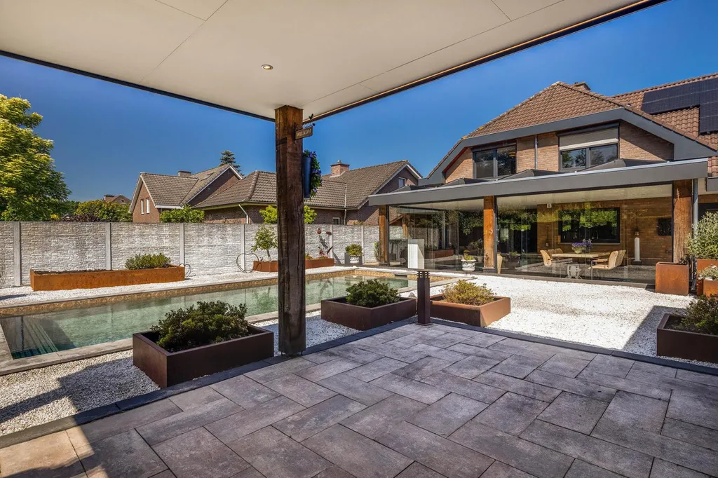 Giardino - Luxury Villa with Wellness Features in Urmond
